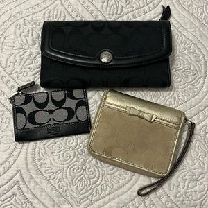 ✨3-for-1!✨ Three Coach wallets- varying sizes, colors, and conditions
